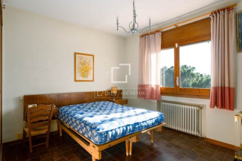 Купить виллу в Кабрильс, Испания с 3 спальни, 270м², № 9268 - фото 10