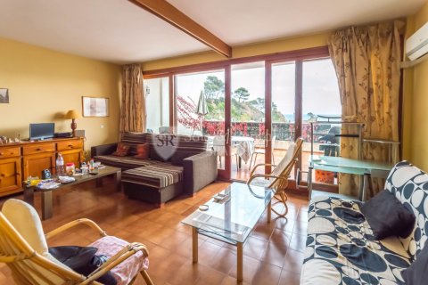 Купить квартиру в Тосса-де-Мар, Испания с 2 спальни, 60м², № 6717 - фото 4