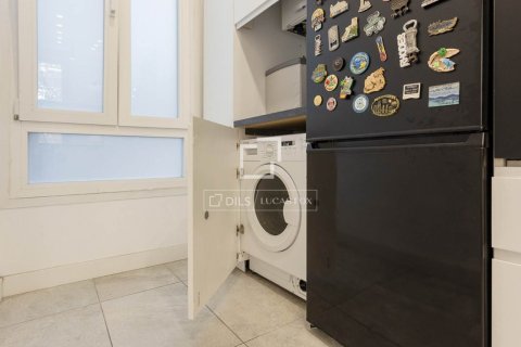 3 bedrooms apartment for sale in Barcelona, Catalonia, Spain № 9112 - photo 11