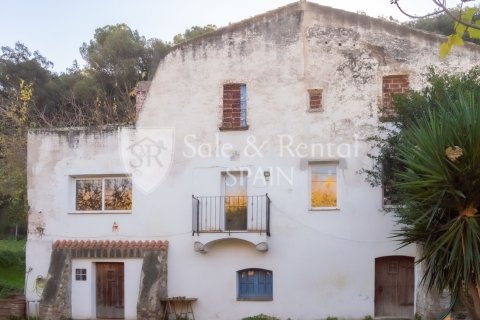 Сasa de 4 dormitorios en venta en Sant Pol de Mar, Barcelona, Cataluña, Spain № 6716 - foto 3