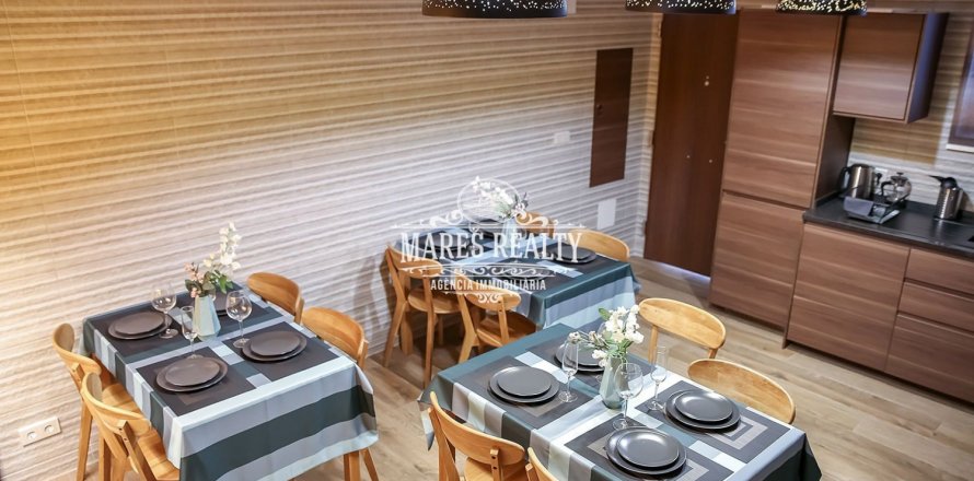 3 rooms commercial property for sale in Blanes, Girona, Catalonia, Spain № 1018