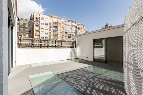 3 bedrooms apartment for sale in Barcelona, Catalonia, Spain № 9203 - photo 14