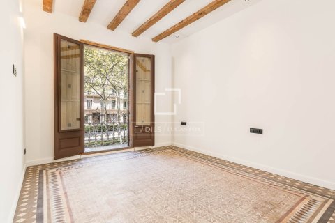 3 bedrooms apartment for sale in Barcelona, Catalonia, Spain № 9203 - photo 25