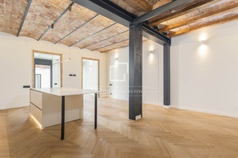 3 bedrooms apartment for sale in Barcelona, Catalonia, Spain № 9203 - photo 11