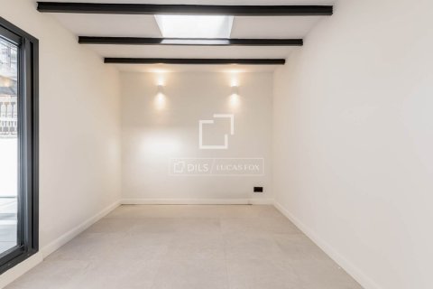3 bedrooms apartment for sale in Barcelona, Catalonia, Spain № 9203 - photo 22