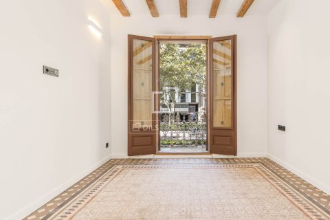 3 bedrooms apartment for sale in Barcelona, Catalonia, Spain № 9203 - photo 26