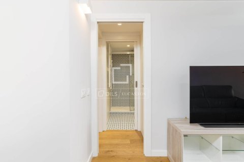 2 bedrooms penthouse for sale in Barcelona, Catalonia, Spain № 9089 - photo 15