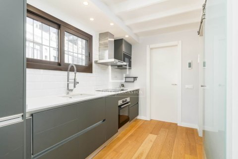 2 bedrooms penthouse for sale in Barcelona, Catalonia, Spain № 9089 - photo 17