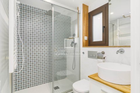 2 bedrooms penthouse for sale in Barcelona, Catalonia, Spain № 9089 - photo 11