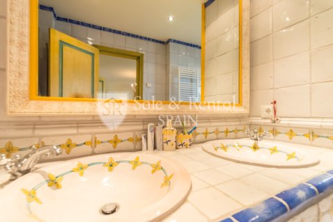 5 bedrooms house for sale in Lloret de Mar, Girona, Catalonia, Spain № 6769 - photo 27