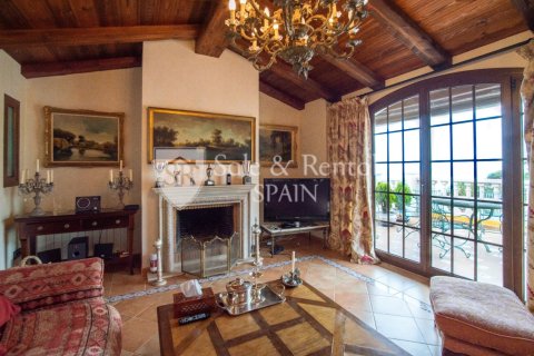 5 bedrooms house for sale in Lloret de Mar, Girona, Catalonia, Spain № 6769 - photo 8