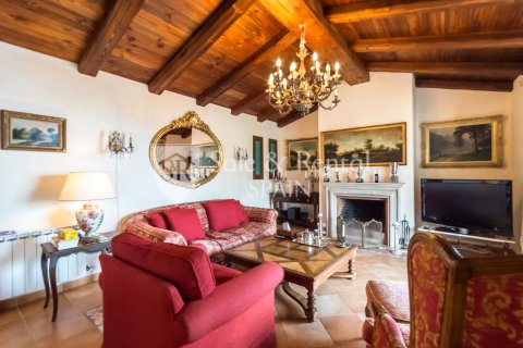 5 bedrooms house for sale in Lloret de Mar, Girona, Catalonia, Spain № 6769 - photo 9