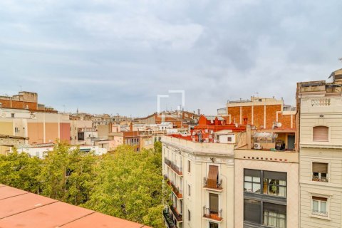 3 bedrooms apartment for sale in Barcelona, Catalonia, Spain № 9218 - photo 24