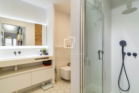 3 bedrooms apartment for sale in Barcelona, Catalonia, Spain № 9218 - photo 9