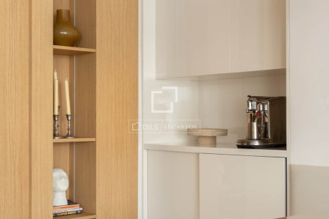 3 bedrooms apartment for sale in Barcelona, Catalonia, Spain № 9107 - photo 16