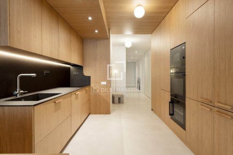 3 bedrooms apartment for sale in Barcelona, Catalonia, Spain № 9107 - photo 23