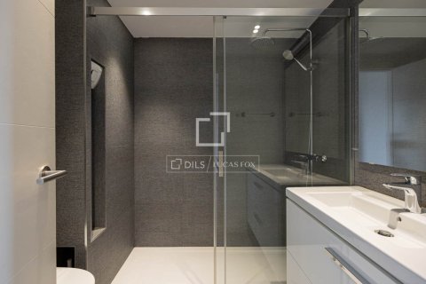 3 bedrooms apartment for sale in Barcelona, Catalonia, Spain № 9166