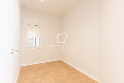 3 bedrooms apartment for sale in Barcelona, Catalonia, Spain № 9099 - photo 18