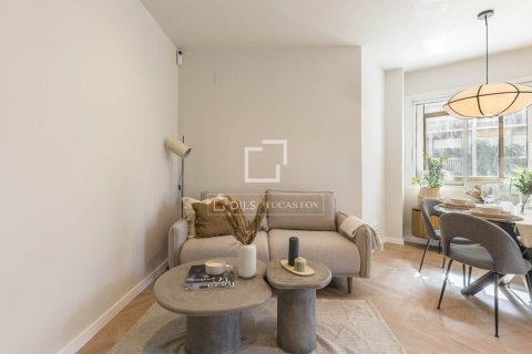 3 bedrooms apartment for sale in Barcelona, Catalonia, Spain № 9099 - photo 23