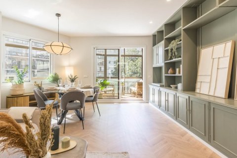3 bedrooms apartment for sale in Barcelona, Catalonia, Spain № 9099