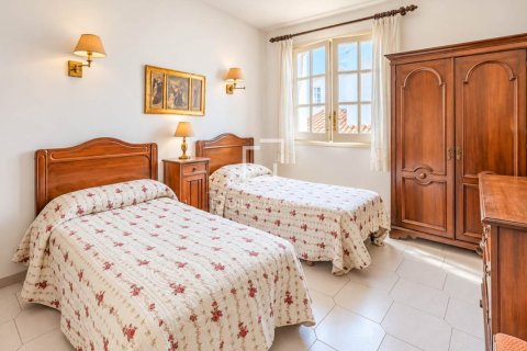 Villa de 4 dormitorios en venta en Sitges, Barcelona, Cataluña, Spain № 9158 - foto 12