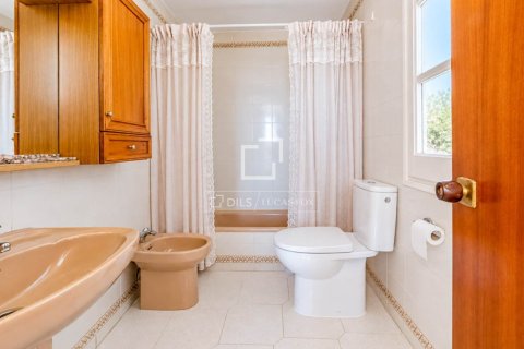 Villa de 4 dormitorios en venta en Sitges, Barcelona, Cataluña, Spain № 9158 - foto 11