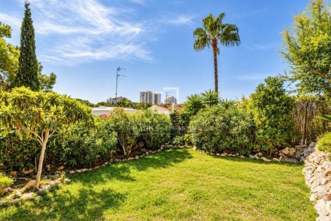 Villa de 4 dormitorios en venta en Sitges, Barcelona, Cataluña, Spain № 9158 - foto 17