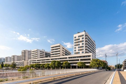 4 bedrooms apartment for sale in Badalona, Barcelona, Catalonia, Spain № 1733