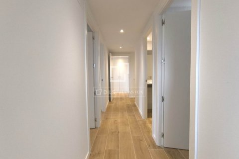 3 bedrooms apartment for rent in Esplugues de Llobregat, Barcelona, Catalonia, Spain № 9065 - photo 16