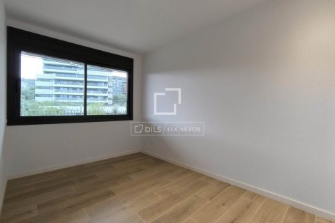 3 bedrooms apartment for rent in Esplugues de Llobregat, Barcelona, Catalonia, Spain № 9065 - photo 6