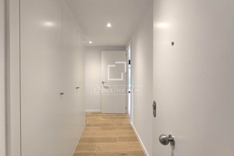 3 bedrooms apartment for rent in Esplugues de Llobregat, Barcelona, Catalonia, Spain № 9065 - photo 4