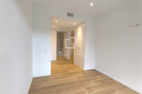 3 bedrooms apartment for rent in Esplugues de Llobregat, Barcelona, Catalonia, Spain № 9065 - photo 9