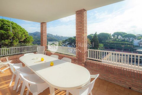 7 bedrooms house for sale in Lloret de Mar, Girona, Catalonia, Spain № 6712