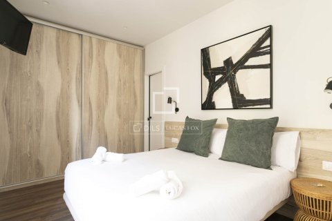 2 bedrooms apartment for sale in Barcelona, Catalonia, Spain № 9094 - photo 13