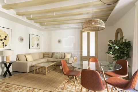 2 bedrooms apartment for sale in Barcelona, Catalonia, Spain № 9094 - photo 5