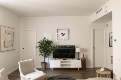 2 bedrooms apartment for sale in Barcelona, Catalonia, Spain № 9094 - photo 10