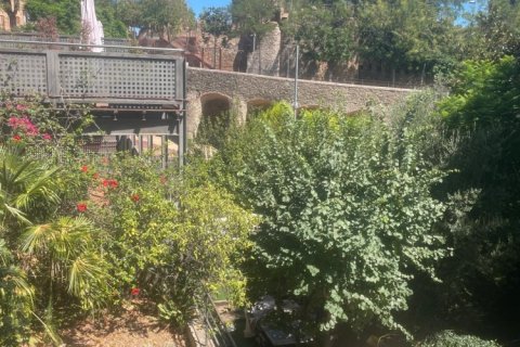300 sq.m. house for sale in Barcelona, Catalonia, Spain № 9188 - photo 2