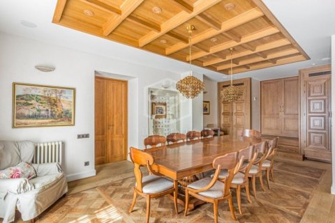 6 bedrooms villa for sale in Sant Andreu de Llavaneres, Barcelona, Catalonia, Spain № 9149 - photo 7