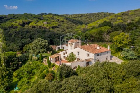 6 bedrooms villa for sale in Sant Andreu de Llavaneres, Barcelona, Catalonia, Spain № 9149 - photo 2