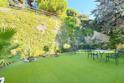 5 bedrooms villa for sale in Lloret de Mar, Girona, Catalonia, Spain № 9192 - photo 8