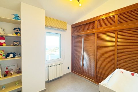 5 bedrooms villa for sale in Lloret de Mar, Girona, Catalonia, Spain № 9192 - photo 21