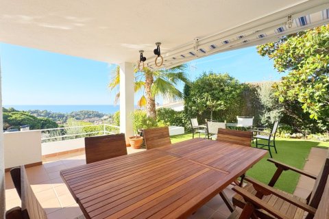 5 bedrooms villa for sale in Lloret de Mar, Girona, Catalonia, Spain № 9192