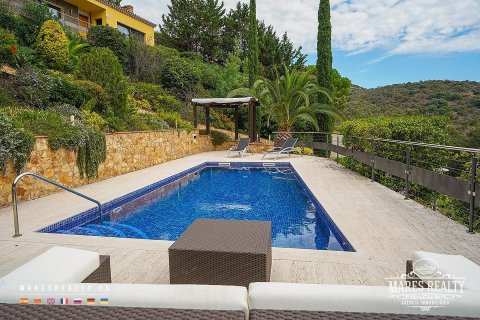 3 bedrooms villa for sale in Platja D'aro, Girona, Catalonia, Spain № 964 - photo 11
