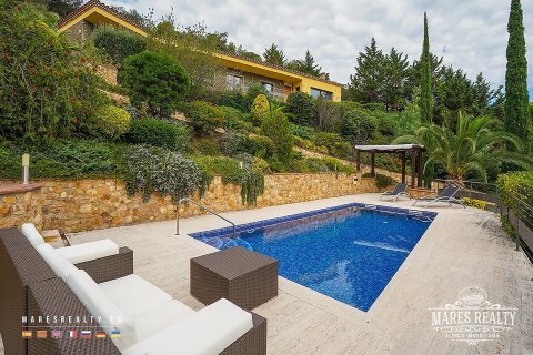 3 bedrooms villa for sale in Platja D'aro, Girona, Catalonia, Spain № 964 - photo 10