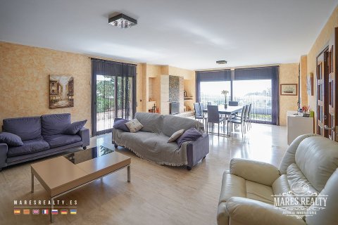 3 bedrooms villa for sale in Platja D'aro, Girona, Catalonia, Spain № 964 - photo 17