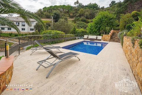 3 bedrooms villa for sale in Platja D'aro, Girona, Catalonia, Spain № 964 - photo 8