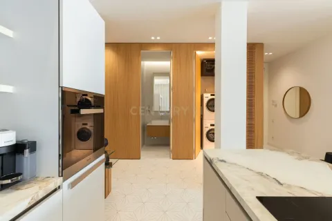 2 bedrooms apartment for sale in Barcelona, Catalonia, Spain № 9180 - photo 11