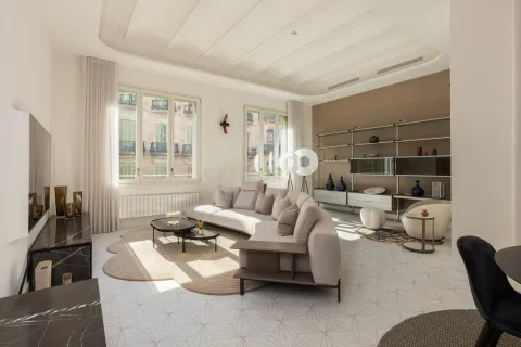 2 bedrooms apartment for sale in Barcelona, Catalonia, Spain № 9180
