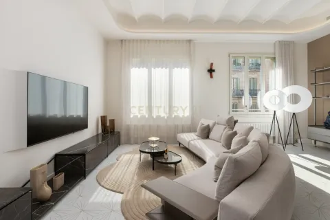 2 bedrooms apartment for sale in Barcelona, Catalonia, Spain № 9180 - photo 3
