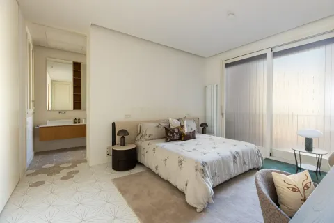 2 bedrooms apartment for sale in Barcelona, Catalonia, Spain № 9180 - photo 13